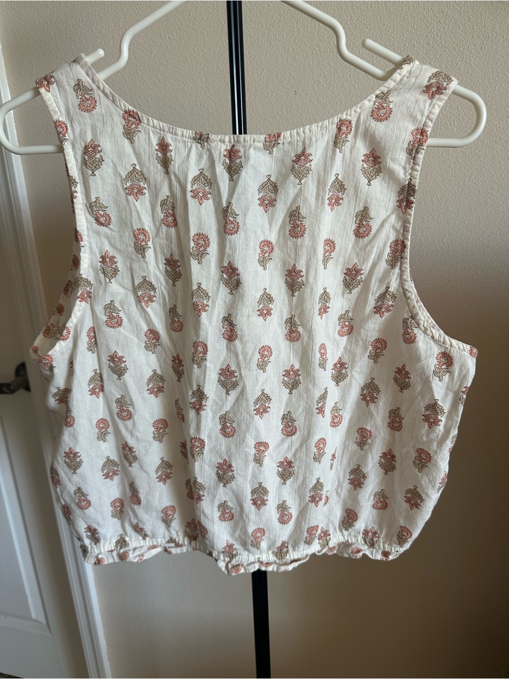 Lucky Brand 100% Cotton Cream Floral Tie-Front Sleeveless Tank - Picture 4 of 6